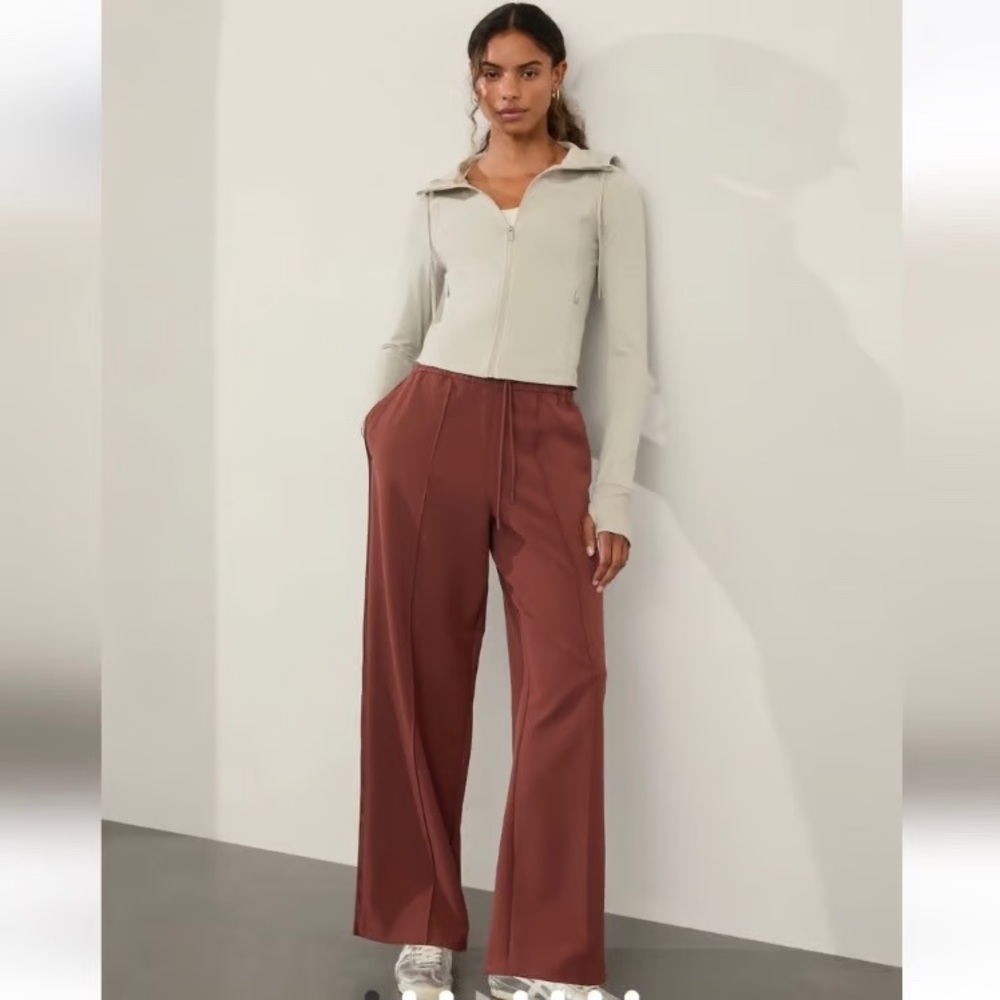 Endeavor High Rise Relaxed Pant, NWOT, Medium Tall
